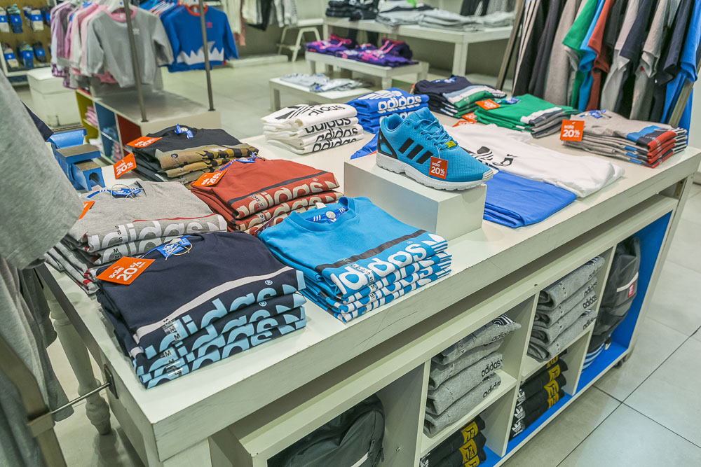 Estudio de Fotografía Profesional para Web y Ecommerce · Maniquí Invisible · Fotografía Corporativa · Retrato Corporativo · Book Fotográfico